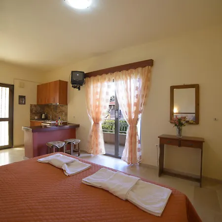 Toula's Apartamento Sidárion